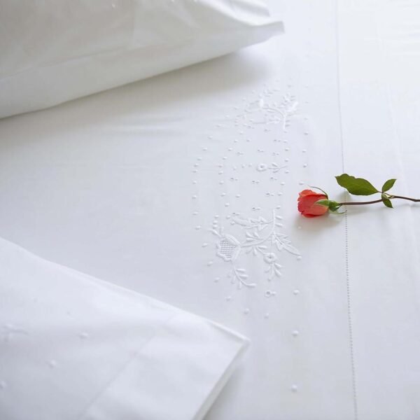 white cotton flat sheet sets double hand embroidered in Portugal