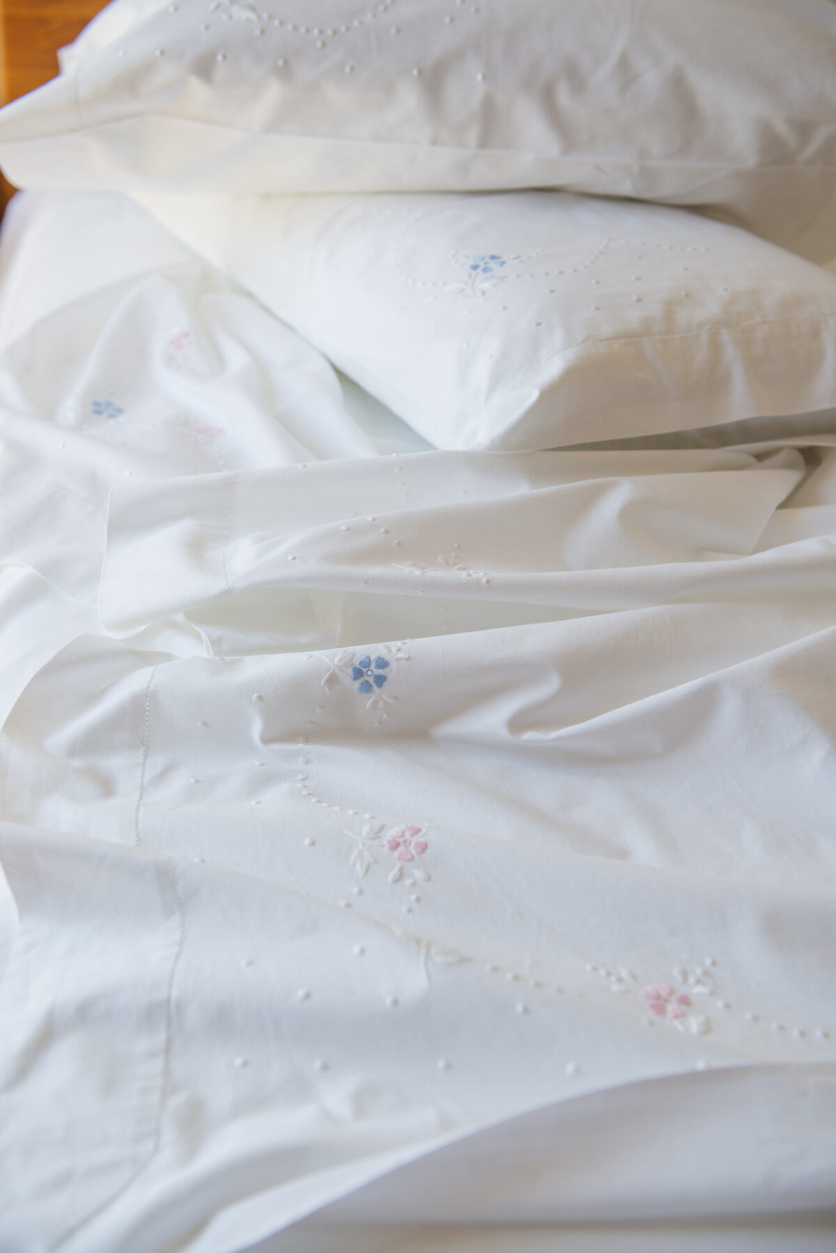 White Cotton Flat Sheet Single Hand Embroidered - Image 5